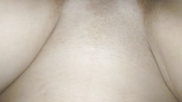 La chatte d'une amatrice hongroise sexy dégouline de sperme Thumb