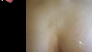 Ma demi-sœur pourrait passer la nuit chez moi en échange de son cul Thumb