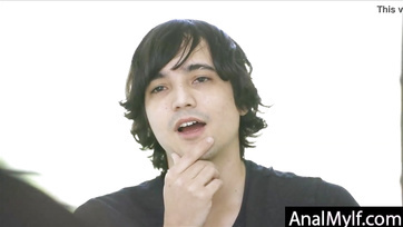 La brute de son fils a baisé une maman canon dans le cul Thumb