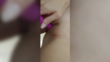 J'ai baisé la petite chatte sale de la nana maigre de mon pote Thumb