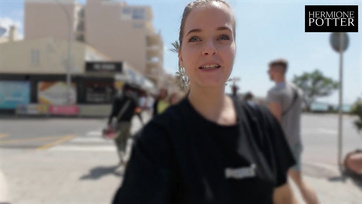 Bien sûr, pendant les vacances, j'ai couché plusieurs fois avec ma copine à grosse poitrine Thumb