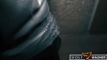 Ces femmes allemandes mûres sont prêtes à tout dès qu'elles voient une grosse bite en érection Thumb